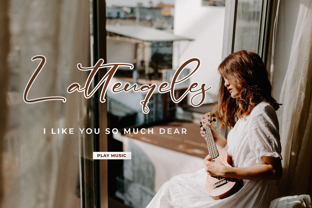 Ceesenetta, a Script Font by Integritype Studio (Photo 4 of 15)