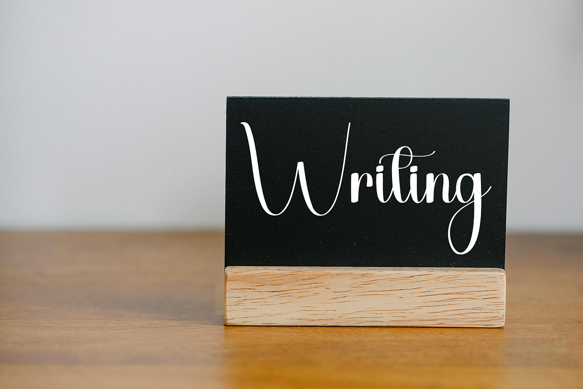Beautiful, a Handwritten Font by FreshTypeINK (Photo 7 of 7)