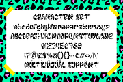 Retrovia Memories - Psychedelic Font, a Font by PutraCetol Studio (Thumbnail 4 of 5)