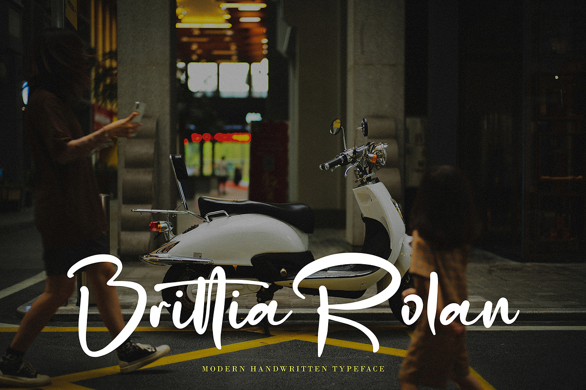 Batik, a Script Font by pineungtype (Photo 5 of 10)