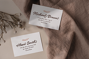 Almonia Blonde – Beautiful Script, a Script Font by Sronstudio (Thumbnail 5 of 17)