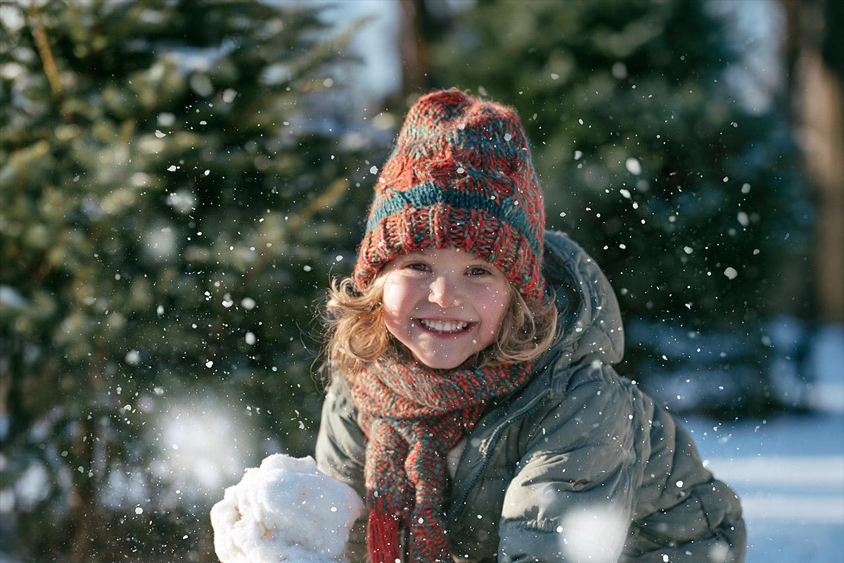 20 Snow Overlays PNG Transparent, a Layer Style Add-On by Walllow Creatives (Photo 4 of 6)