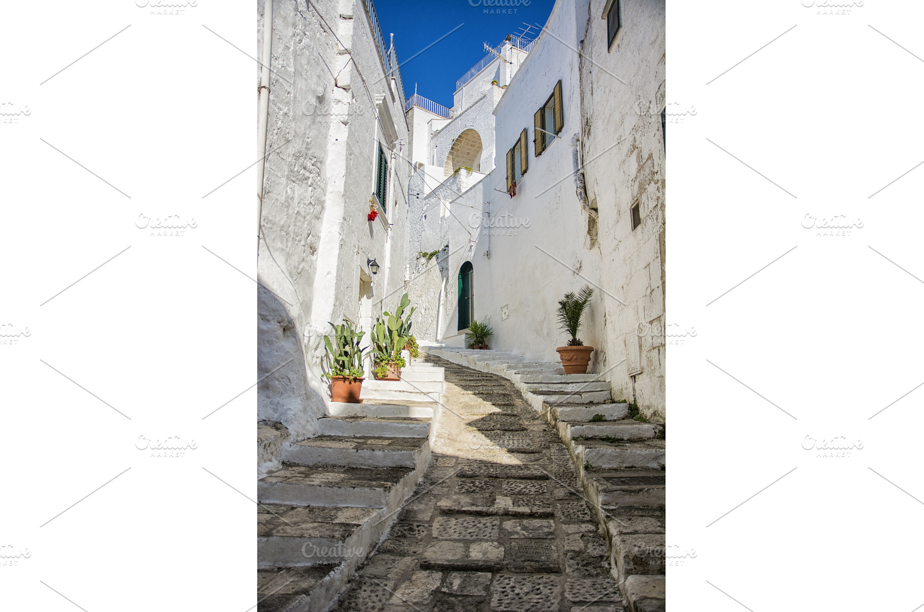 Narrow old urban street in italian, an Architecture Photo by ArtOfPhotos photo store