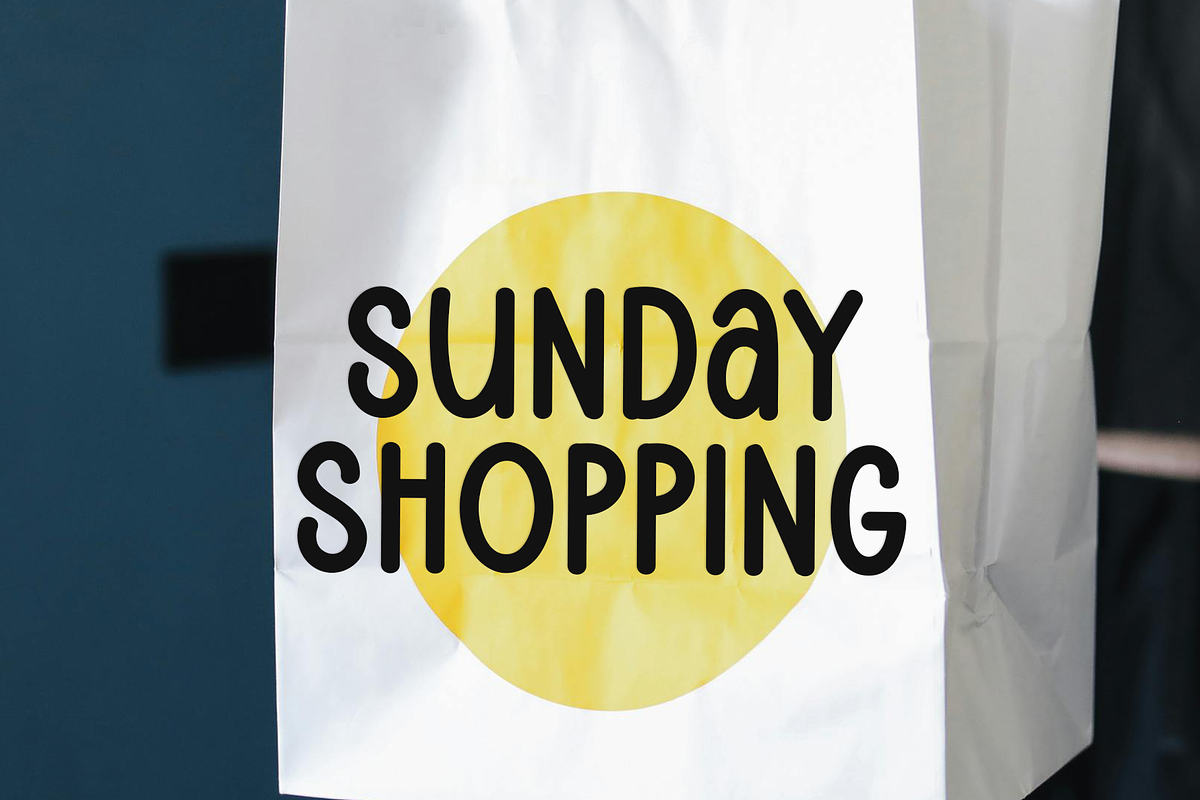 Paperbag, a Script Font by InermediaSTUDIO (Photo 2 of 8)
