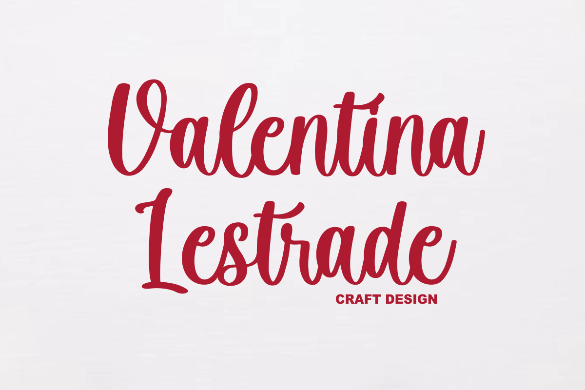 Winter Creative – Script Font, a Script Font by Fikryal Studio (Photo 4 of 10)