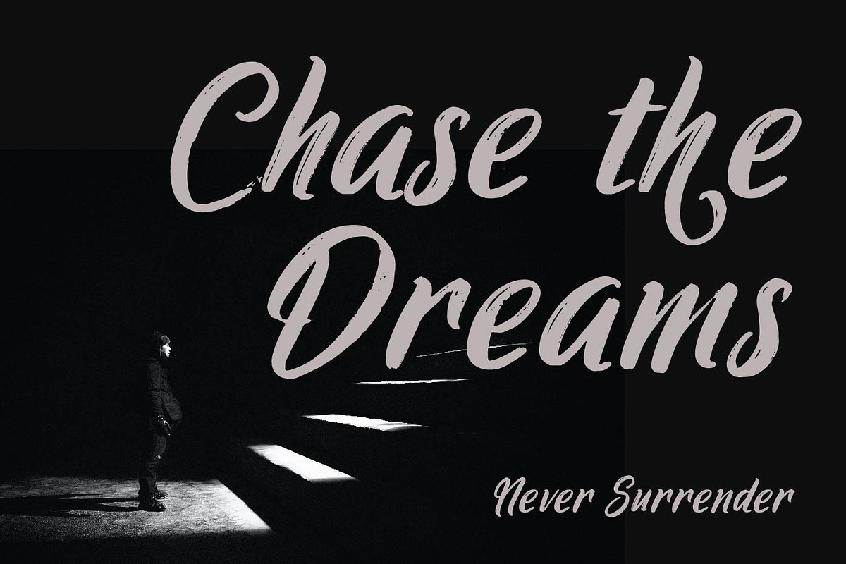 Ringtrack - Rough Brush Fonts, a Script Font by Patria Ari (P4tcreativa) (Photo 5 of 10)