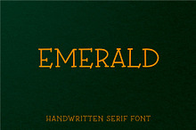 Emerald - Thin Serif Font