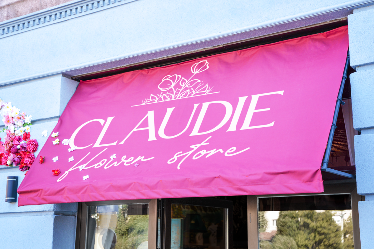 Final Parade – Luxury And Elegant Fo, a Serif Font by PutraCetol Studio (Photo 8 of 12)