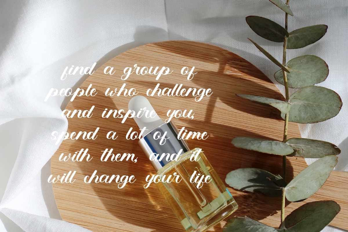 Lumirnas - Old Script Font, a Script Font by Dhabee (Photo 8 of 15)