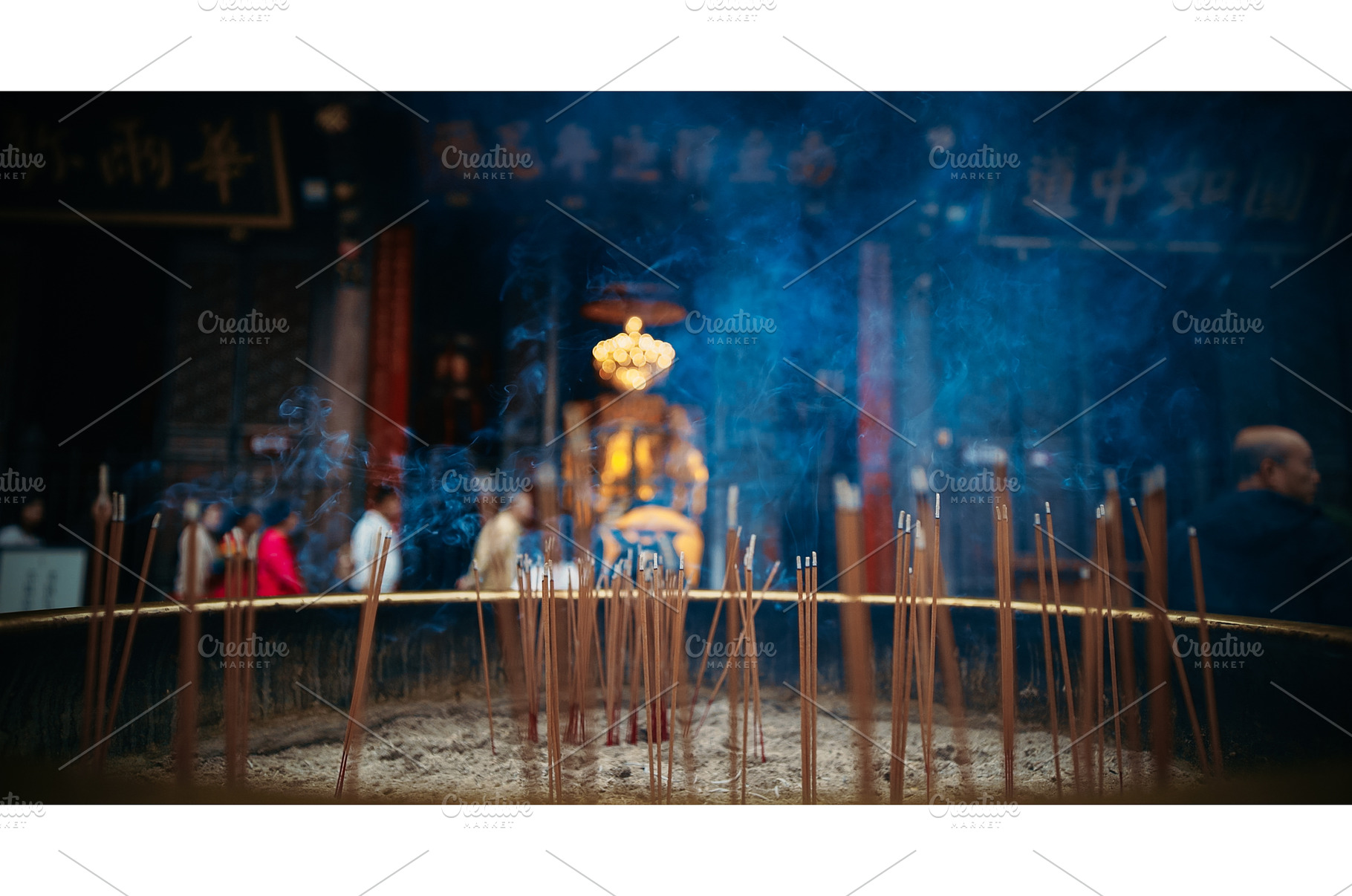 Chengdu, Sichuan, China. Close-up, a Person Photo by Our Amazing World