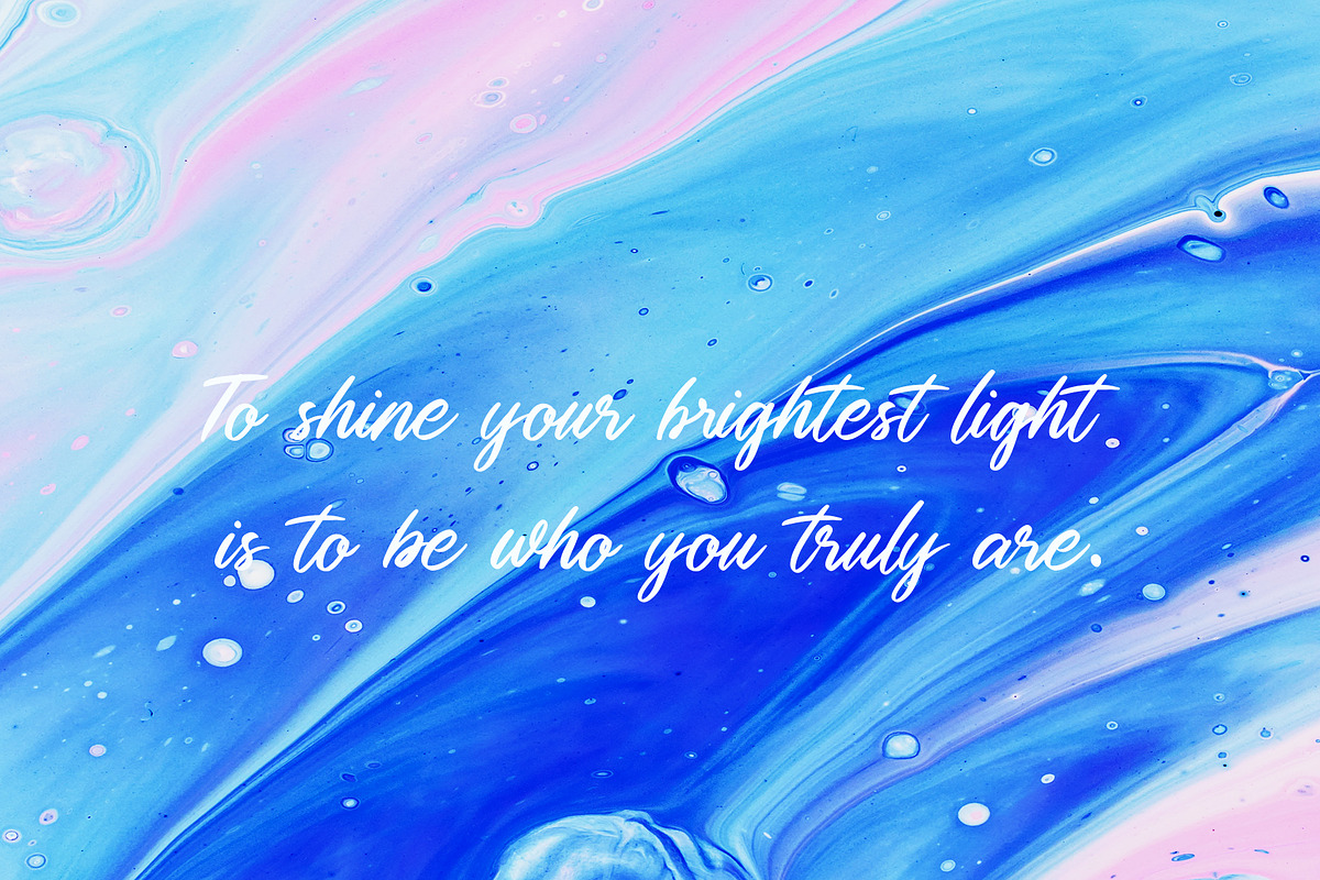 Symphony Script Font preview 6