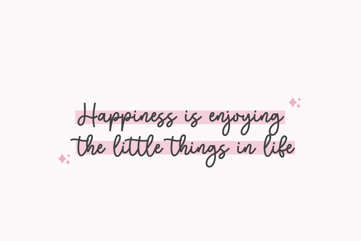 Ralle Calista - Sweet Script Font, a Script Font by Typebae (Photo 4 of 8)