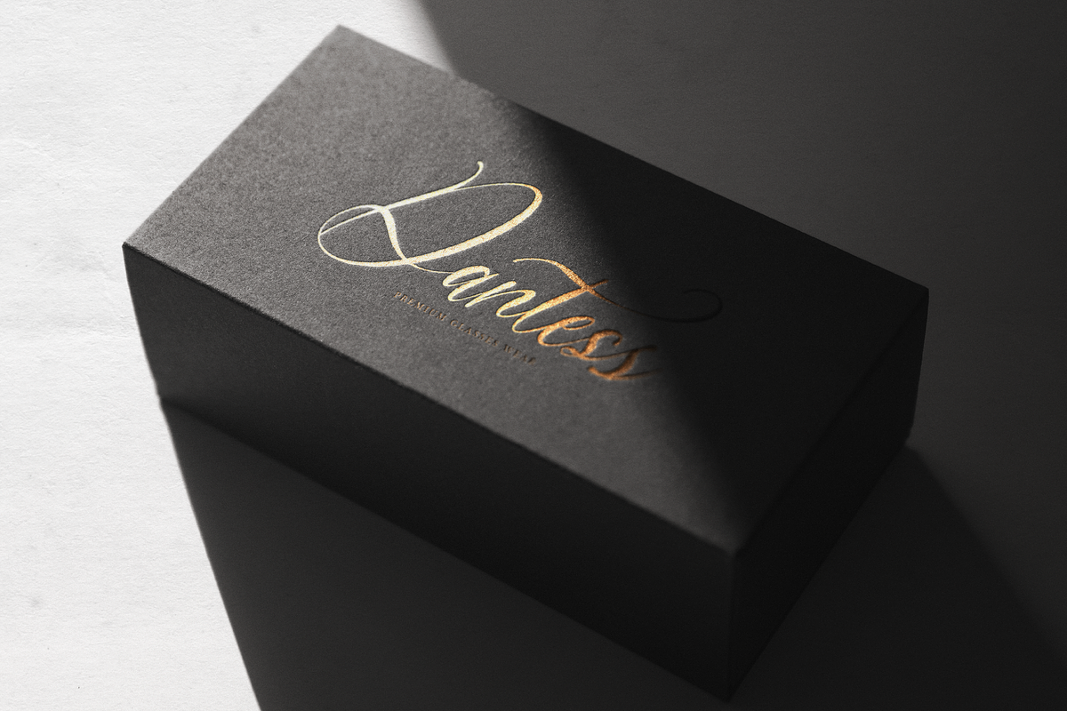 Del Lante Elegant Calligraphy Script, a Script Font by gracetype_studio (Photo 6 of 12)