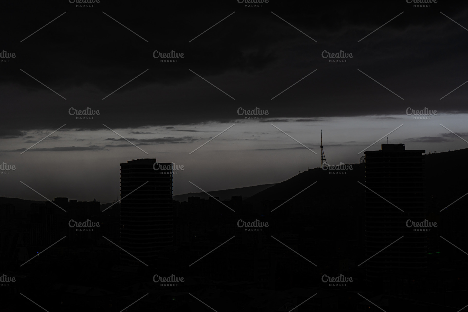 silhouette of the buildings of Tbilisi's downtown, an Architecture Photo by Anna Bogush