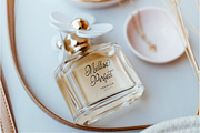 Hauliot Roisy | Handwritten Romantic, a Script Font by gracetype_studio (Thumbnail 9 of 12)
