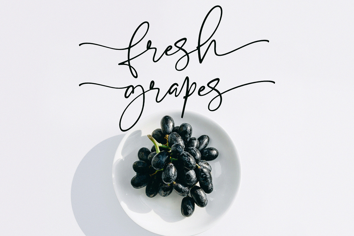 Bolesmith, a Script Font by Sealoung (Photo 4 of 17)
