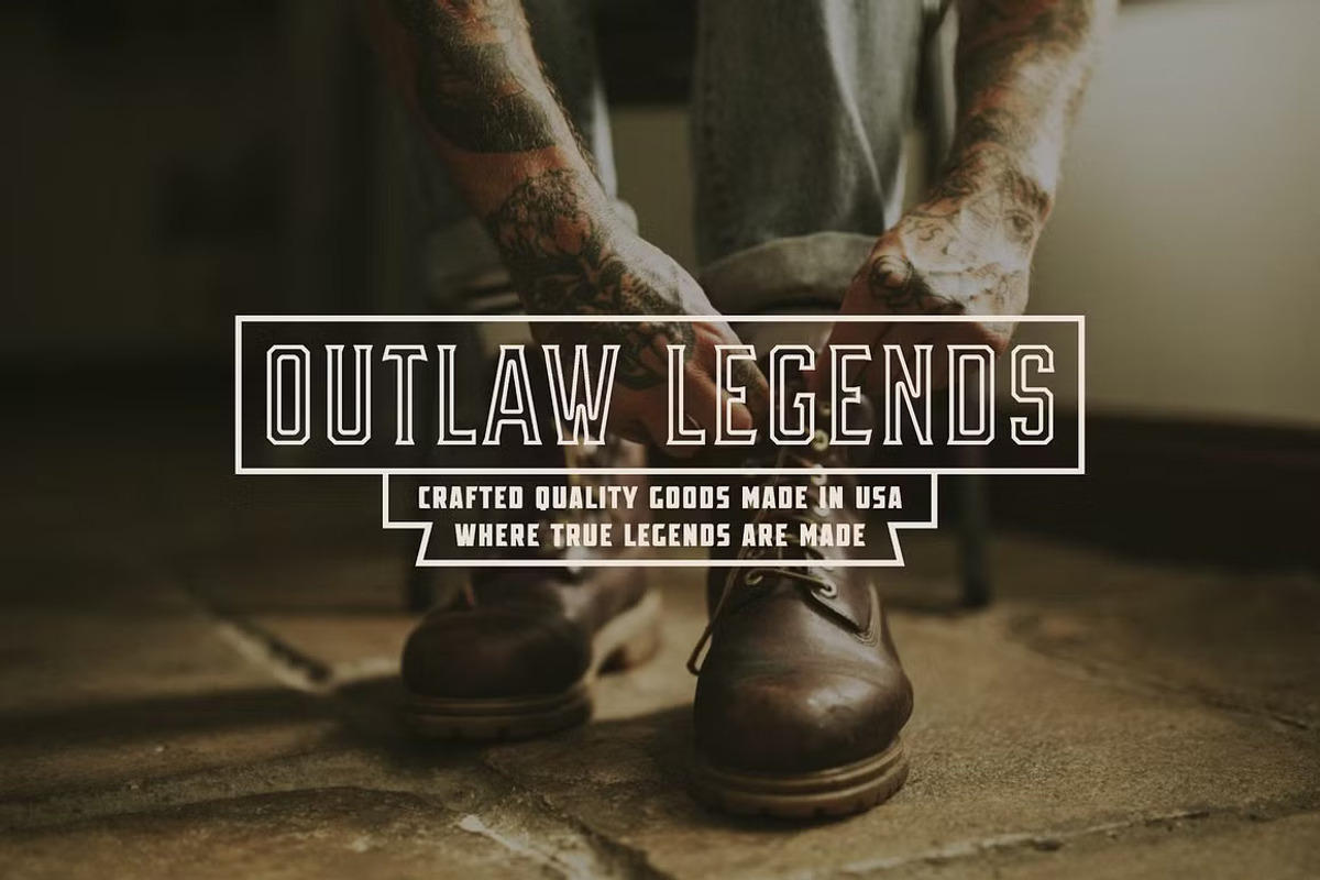 The Legendary Bundle, a Branding & Logo Template by Davide Bassu (Photo 42 of 49)