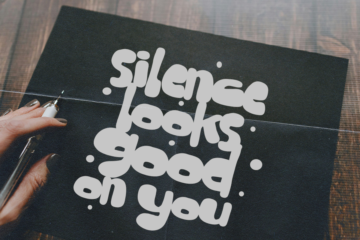 Mochimo, a Handwritten Font by Fargun Studio (Photo 14 of 14)