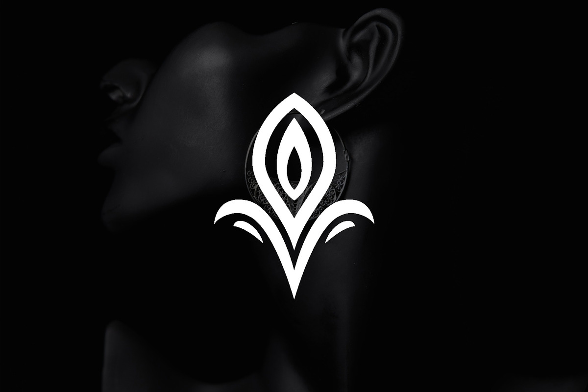 Minimalist Luxury Jewelry Logo, a Branding & Logo Template by Luxury Logos (Photo 2 of 4)