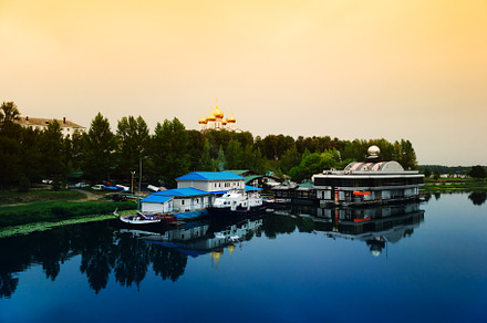 Main quay of Yaroslavl city landscape, an Architecture Photo by RETROWAVE '88