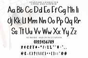 Dreams, a Script Font by InermediaSTUDIO (Thumbnail 2 of 7)