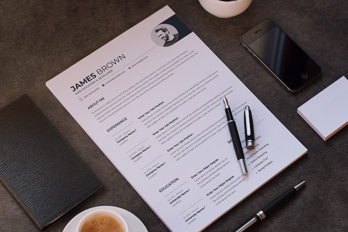 Clean Resume/CV, a Resume Template by Aspect_Studio (Photo 4 of 4)