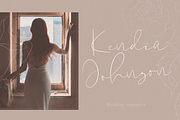 Comilfo, a Script Font by Larin Type Co. (Thumbnail 3 of 10)