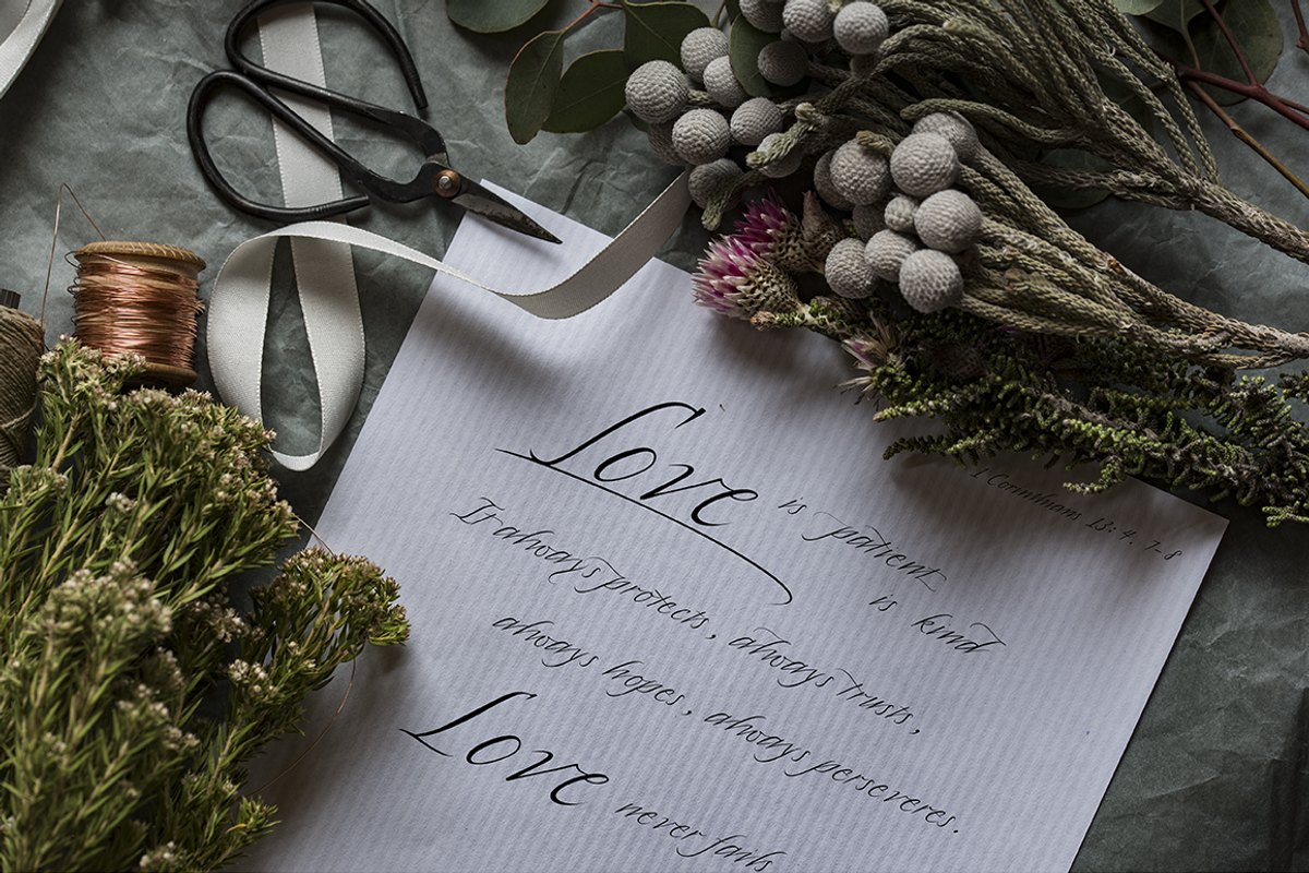Quinton Script Font preview 4
