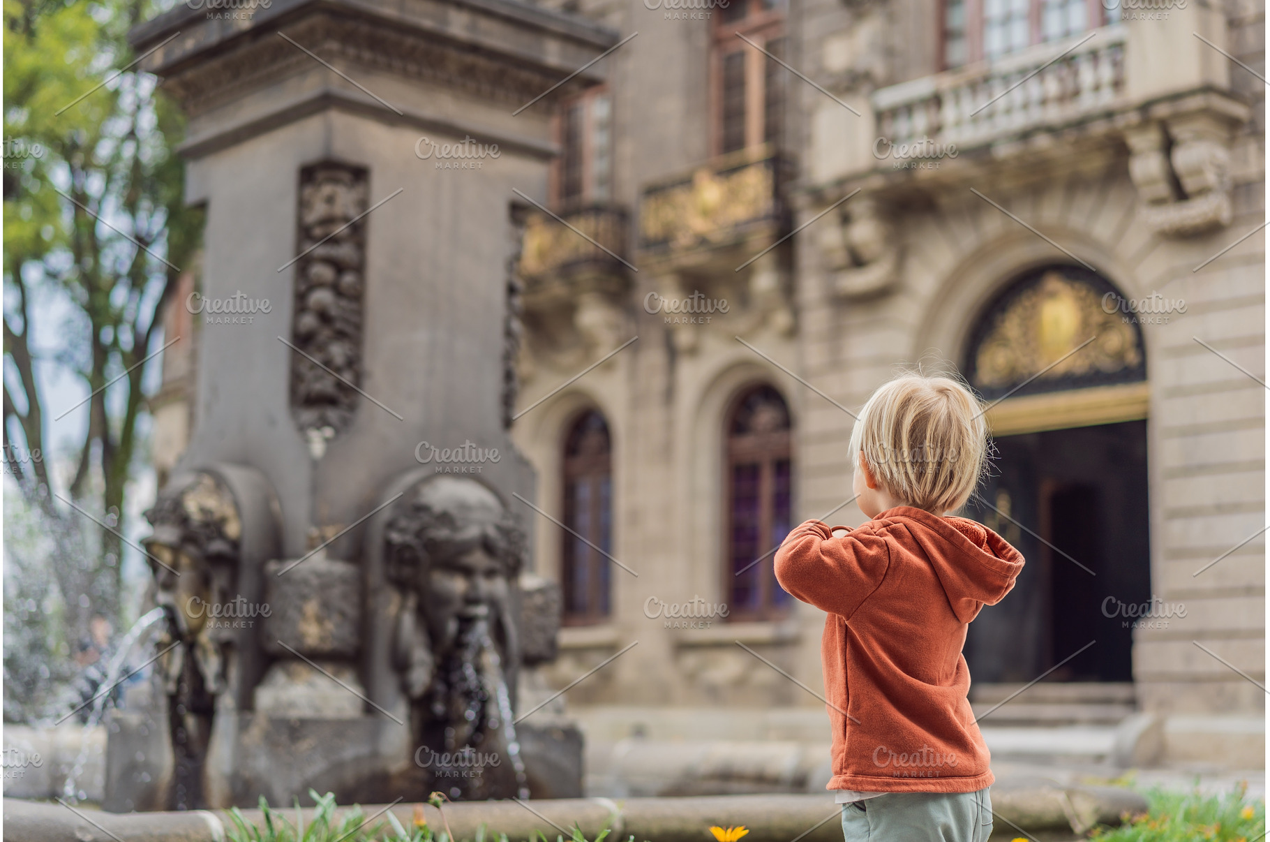 Little toddler tourist near, an Architecture Photo by Elizaveta Galitskaya