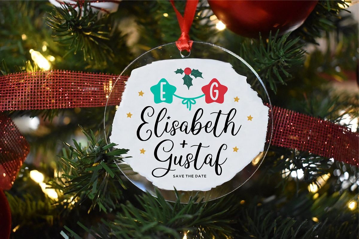 Melodies Crystal A Christmas Font, a Script Font by Allouse Studio (Photo 7 of 10)