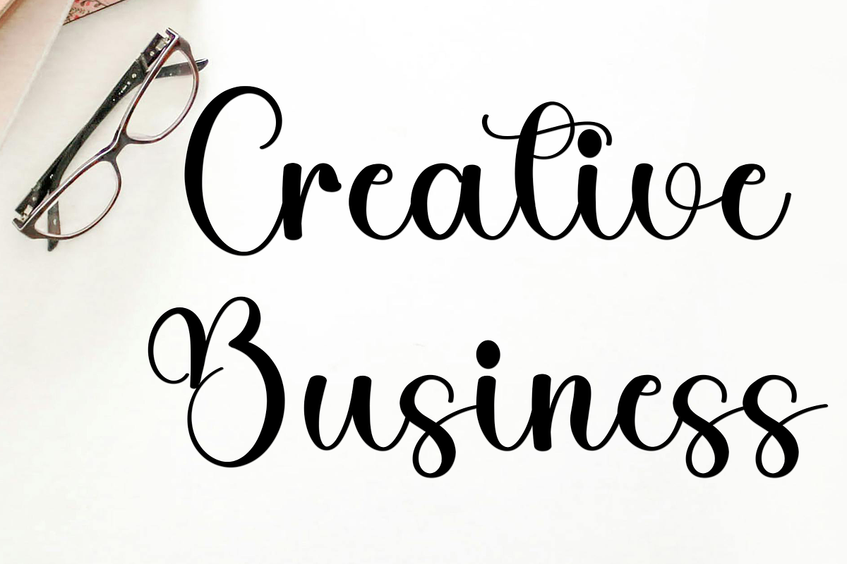 Autumn Birthday, a Handwritten Font by InermediaSTUDIO (Photo 5 of 8)