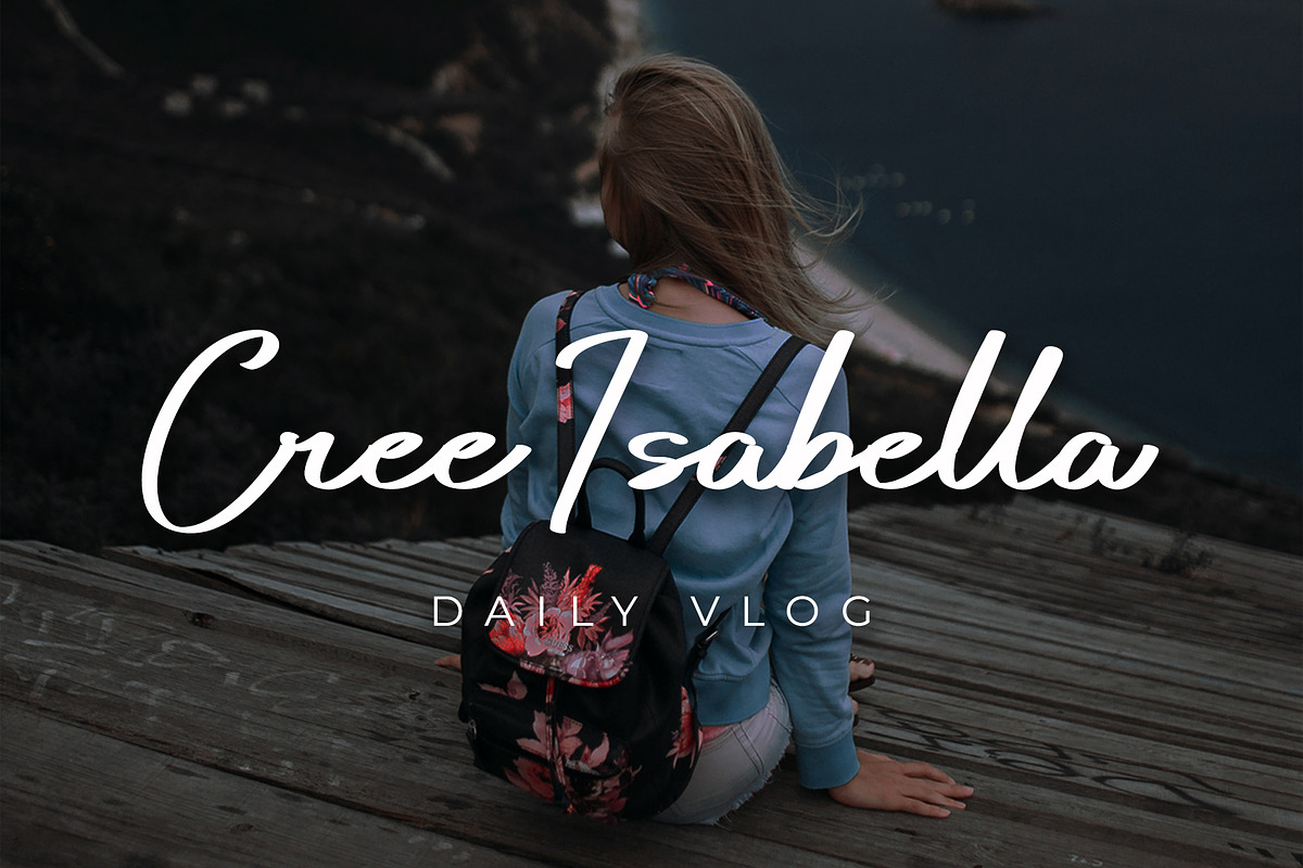 Karelly - Modern Script Typeface, a Script Font by fluffstudio (Photo 4 of 7)