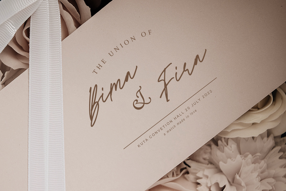 Bella Rose - Minimalist Signature, a Script Font by Bale Type (Photo 6 of 11)