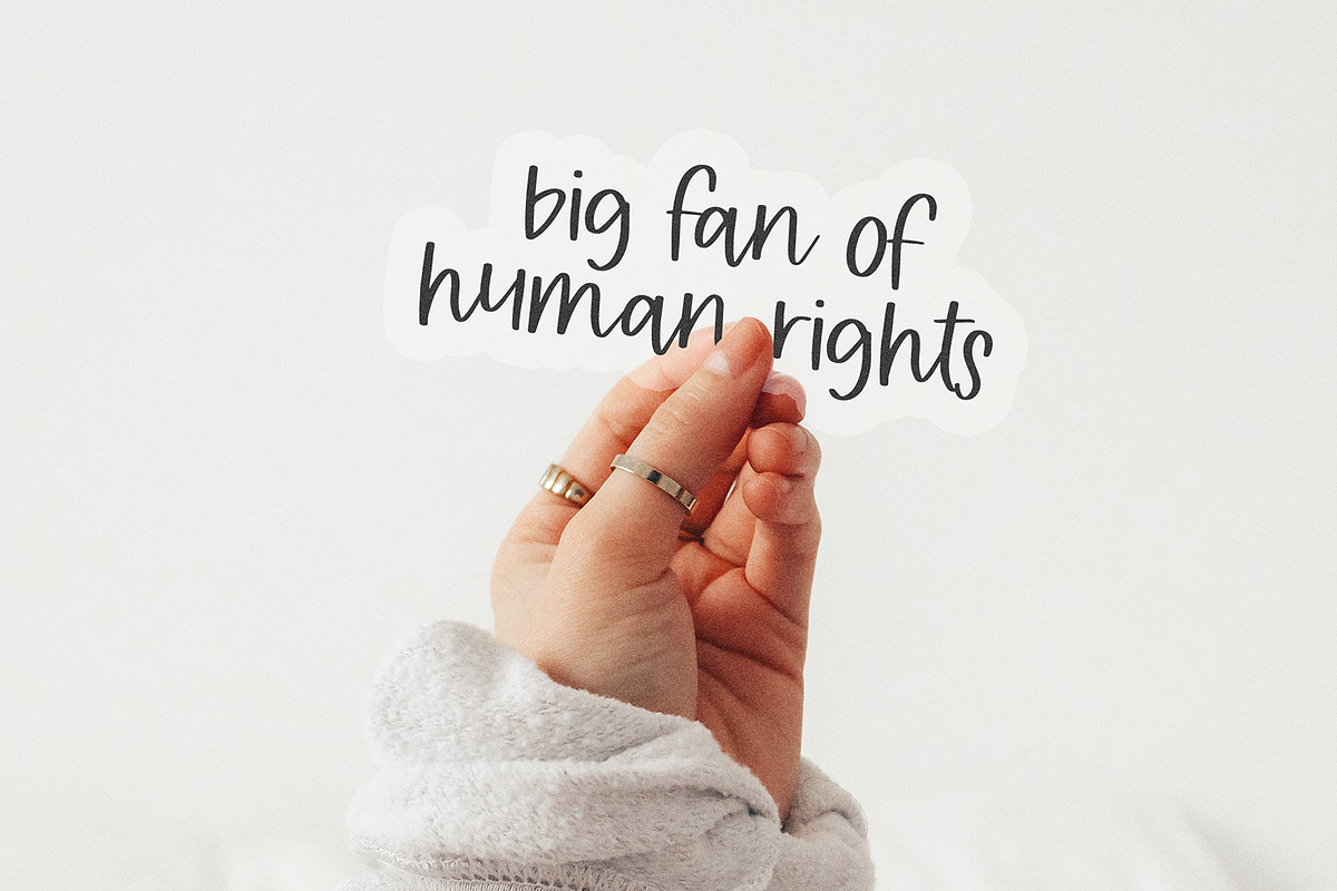 Bluebell Dreams Script, a Handwritten Font by Beck McCormick (Photo 5 of 10)