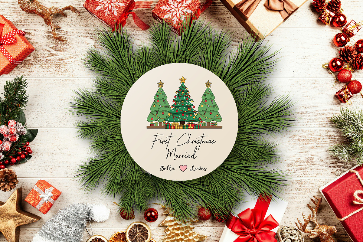 First Christmas Married Ornament, an Illustration by CrexoraLab (Photo 4 of 4)