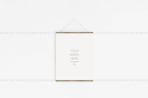 Print Hanger Simple Mockup 4x5 Ratio