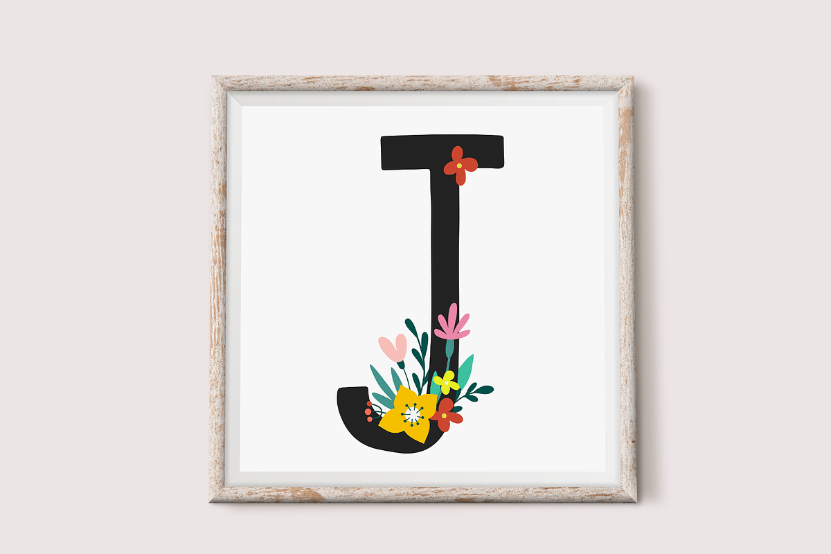 Floral Alphabet and Numbers, a Decorative Illustration by Anna Krestiannykova (Photo 2 of 8)