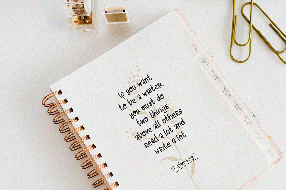 Analogic - Handwriting Font, a Script Font by ARSAVISUAL (Photo 5 of 9)