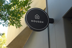 Logo Mockup Circular Hanging Sign