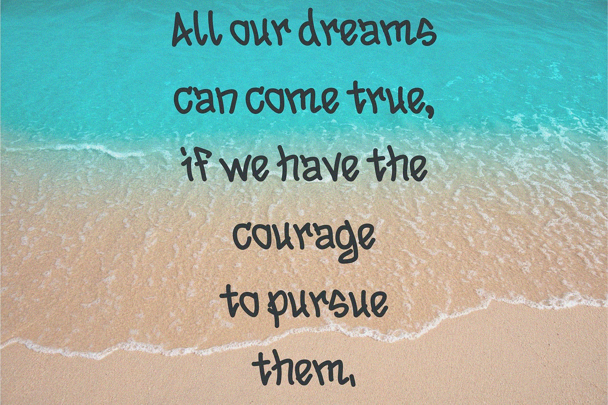 Pineapple Handwritten Font, a Handwritten Font by Ruddean2109 (Photo 7 of 10)