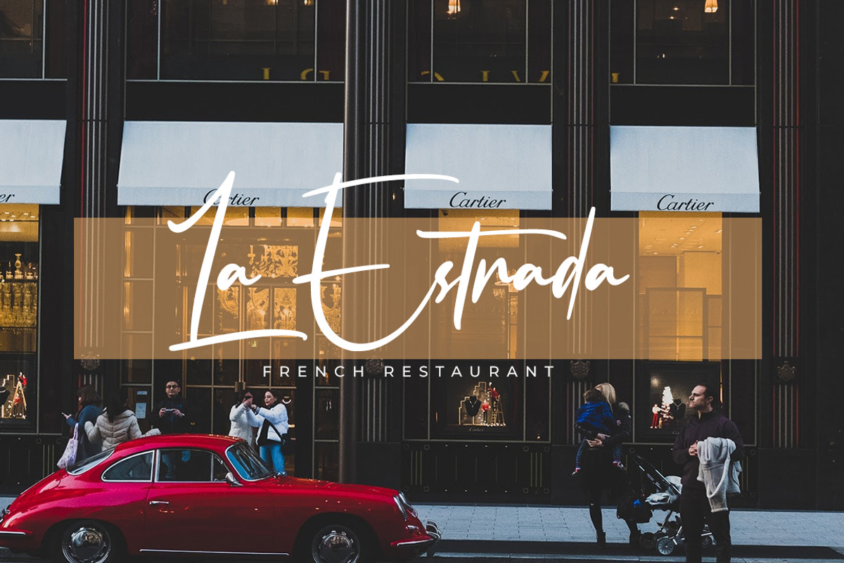 Flavellya - Luxury Signature Font preview 5