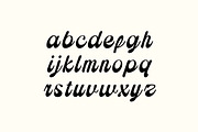 Queen of Dreams Handwritten Font, a Handwritten Font by UICreative (Thumbnail 4 of 13)