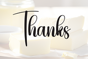 Butterly | Script Font, a Handwritten Font by Scratchones (Thumbnail 9 of 9)
