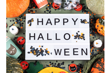 Happy Halloween greetings on
