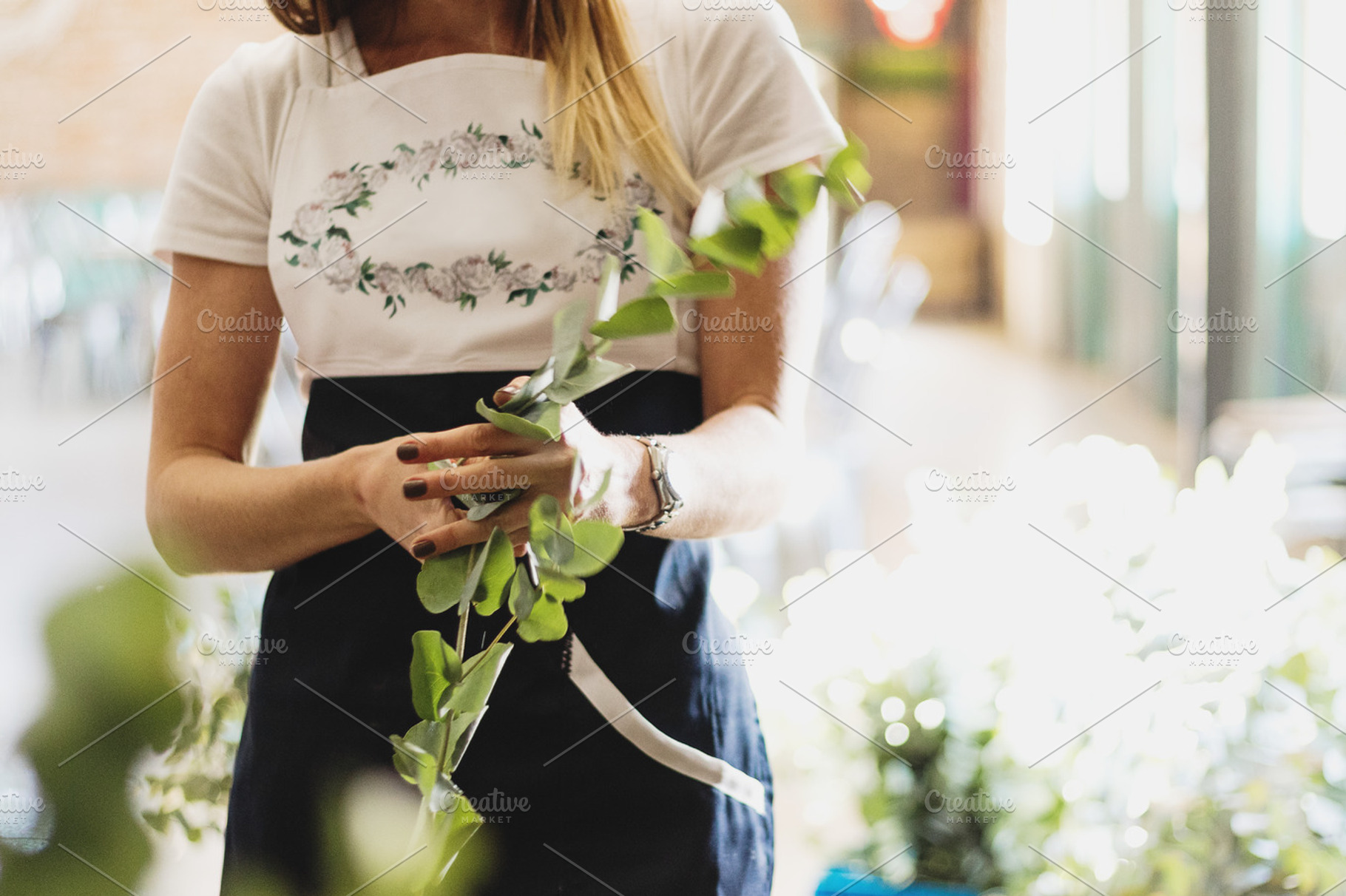 Minimalist Florist Foliage Photo, a Person Photo by René Jordaan Photography