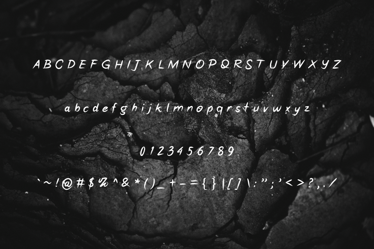 Kadung Tresno Grunge Font Style, a Font by zerologicstudio (Photo 2 of 3)