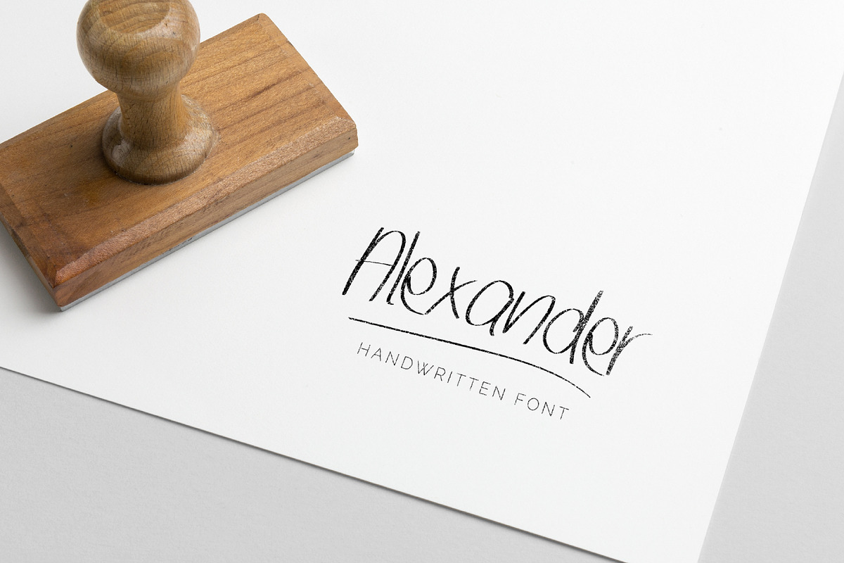 Alexander - Handwritten Font preview 5