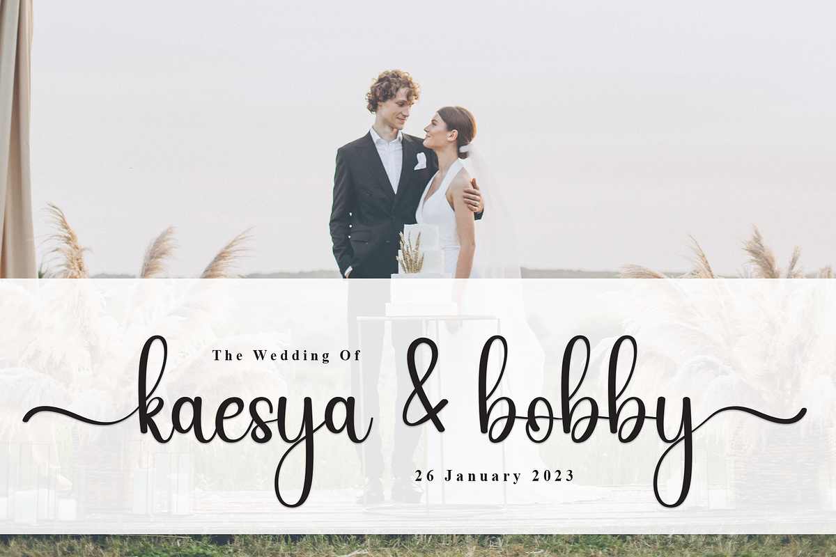 Handmade | Script Font, a Handwritten Font by Scratchones (Photo 3 of 9)