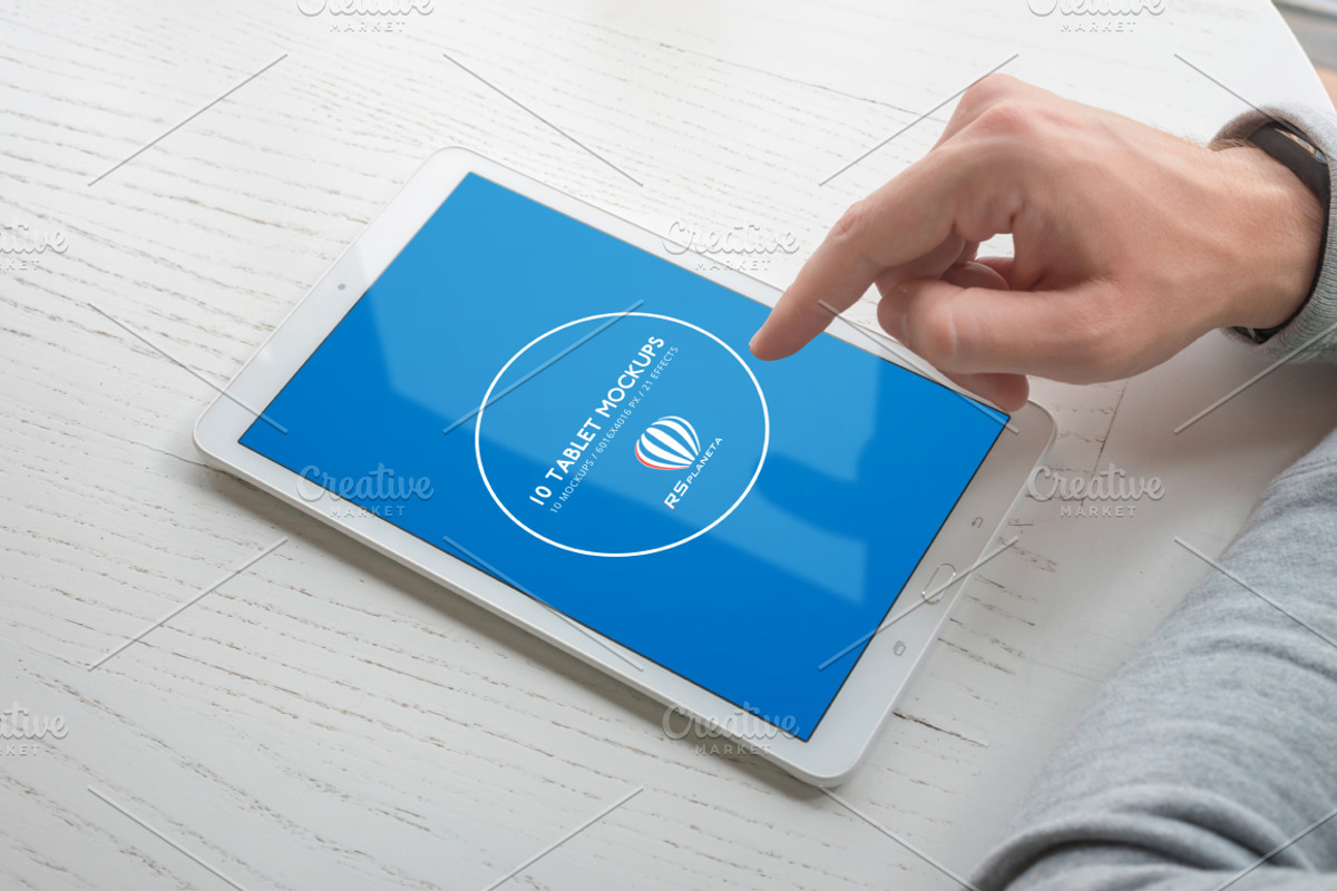 10 Tablet Mockups, an iPad Mockup by RSplaneta (Photo 2 of 8)