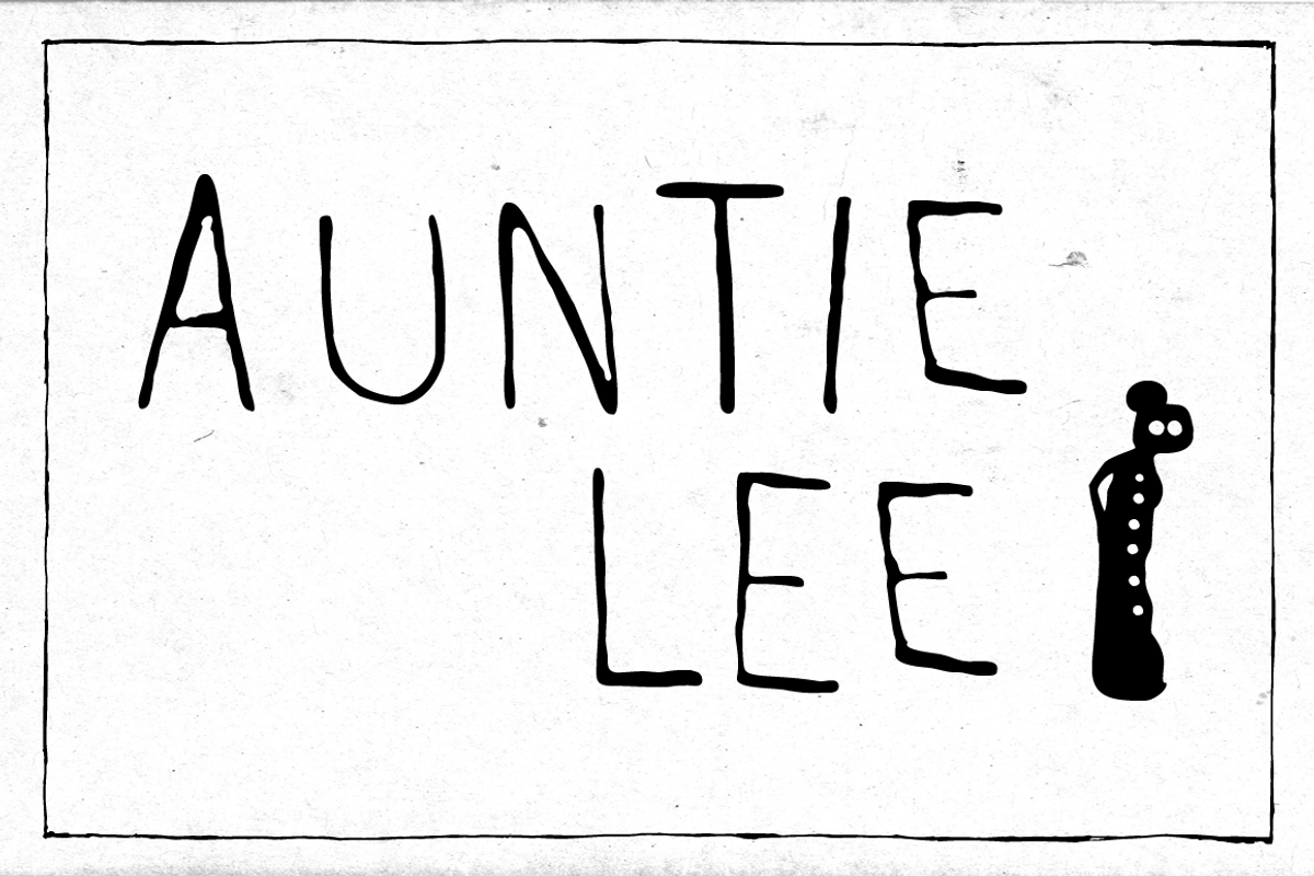 Auntie Lee - light